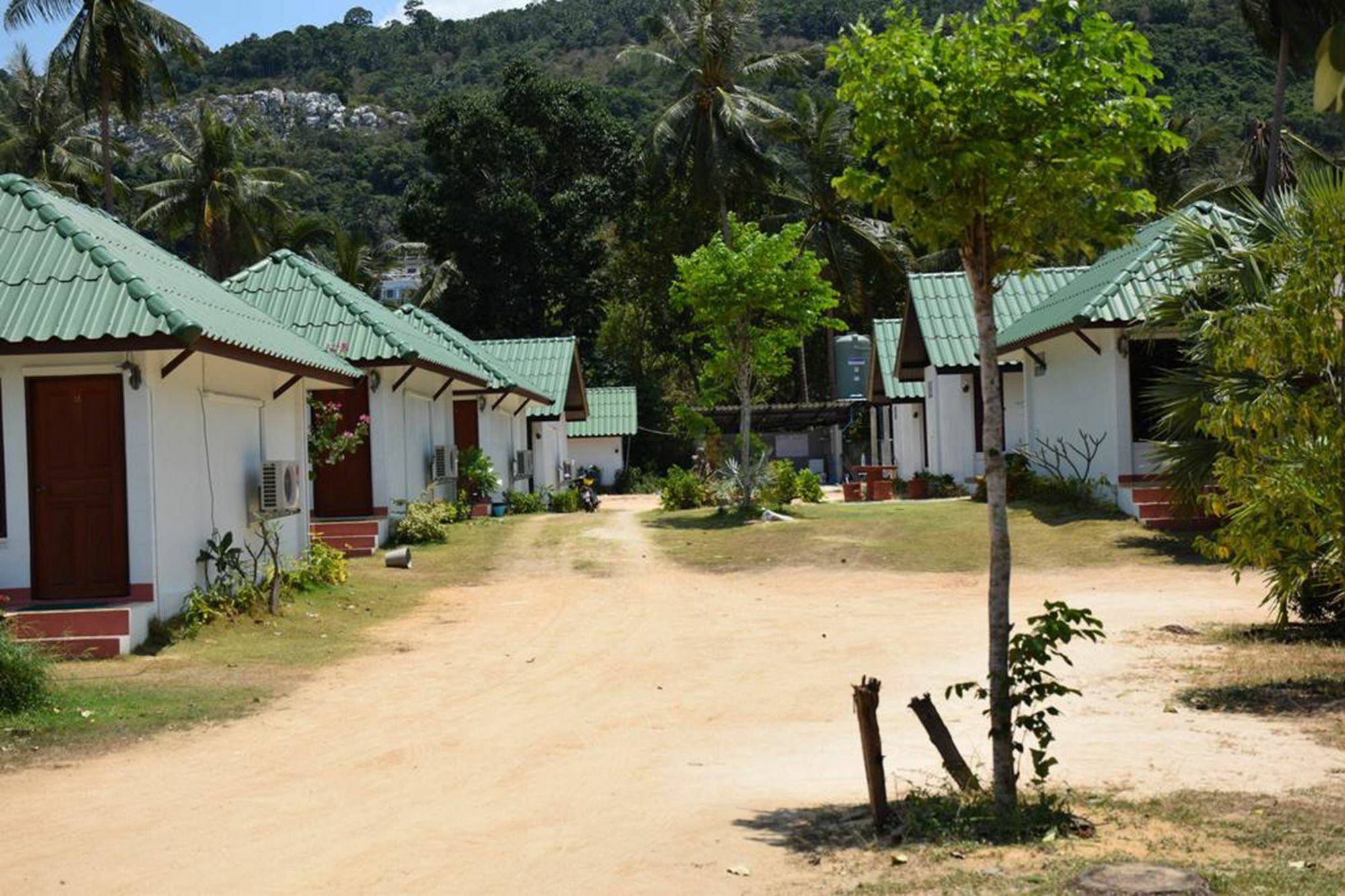 Bang Por Resort Ban Bang Po Exterior foto
